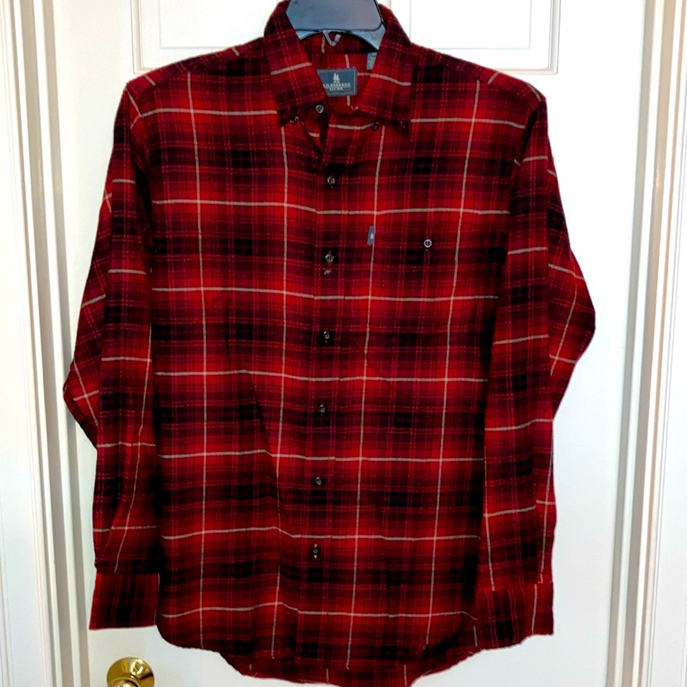 G.H. Bass Co. Red Black White Plaid Flannel
